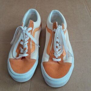 Vans Off the Wall Unisex Sneakers Women's Size US 8, Men US 6.5 Skateboard Shoes